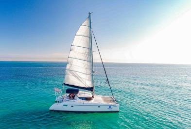Tours in Cancún and Riviera Maya Catamaran Privilege To Isla Mujeres