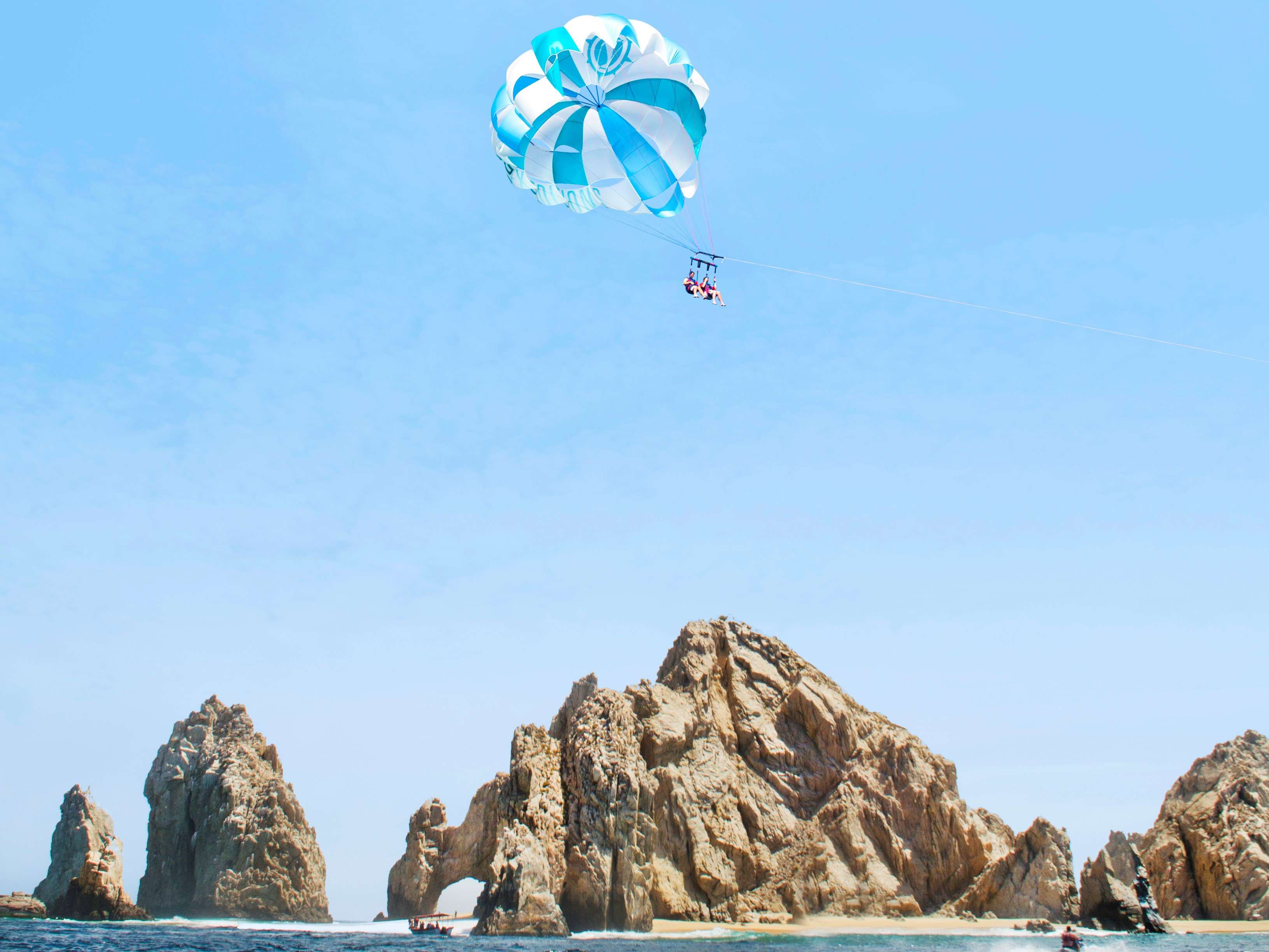 Parasailing Double - Last Minute Tours in Los Cabos