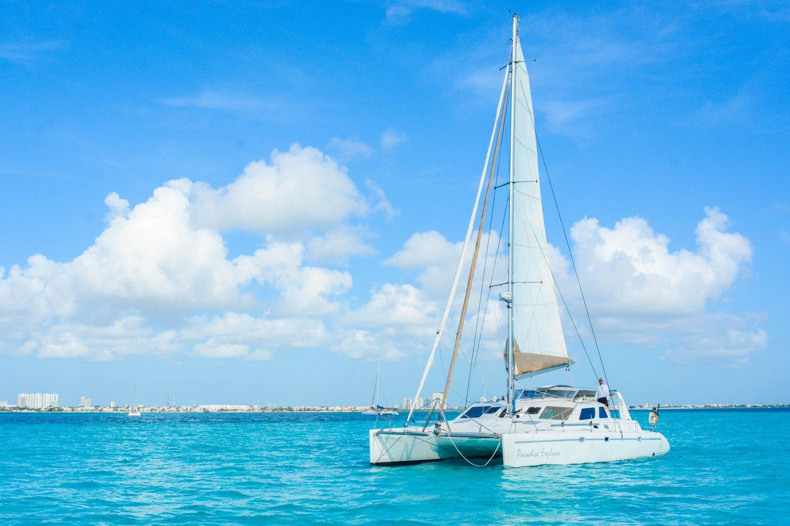 México Travel Solutions Isla Mujeres Catamaran Premium 