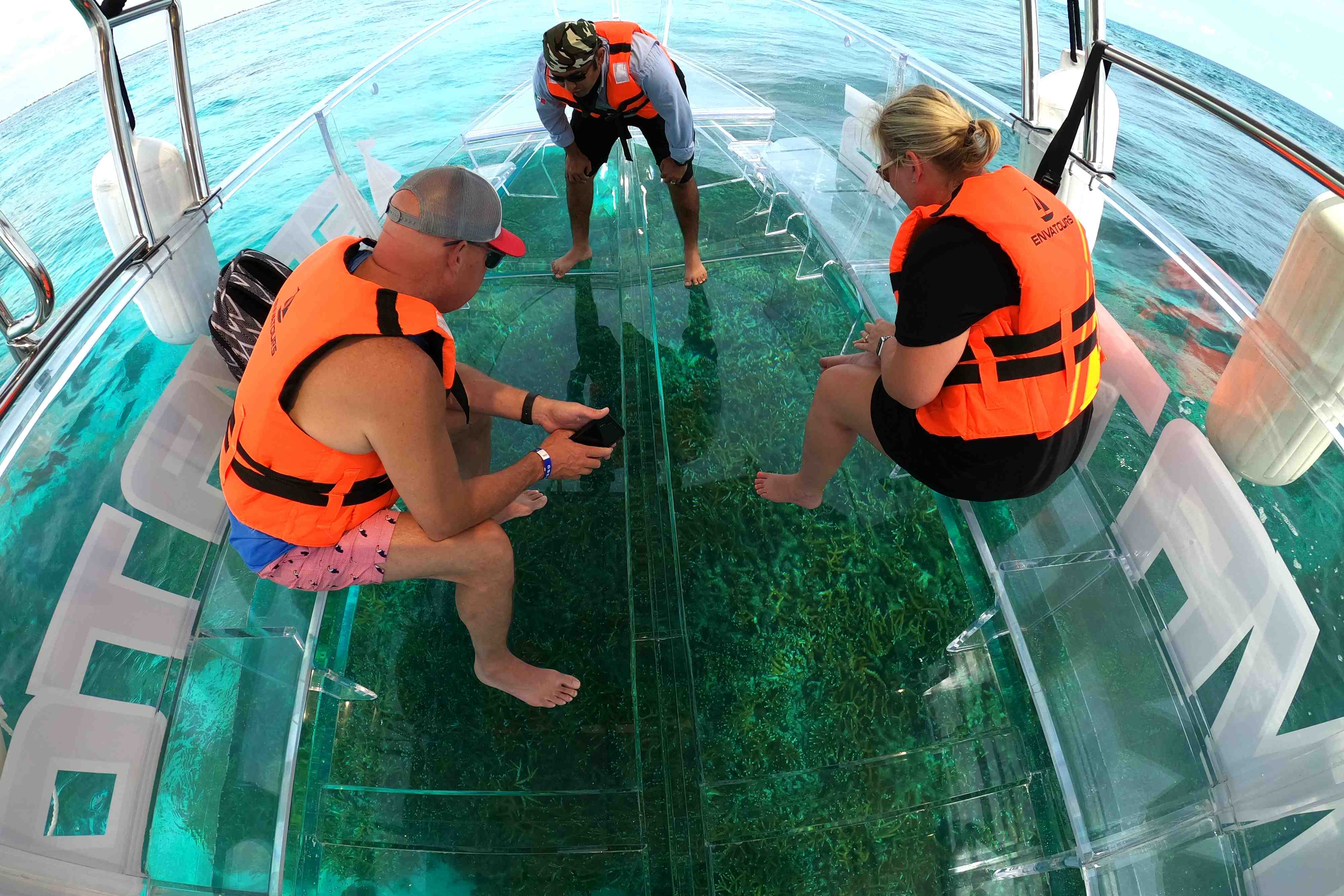 México Travel Solutions Clear Boat In Cancun 