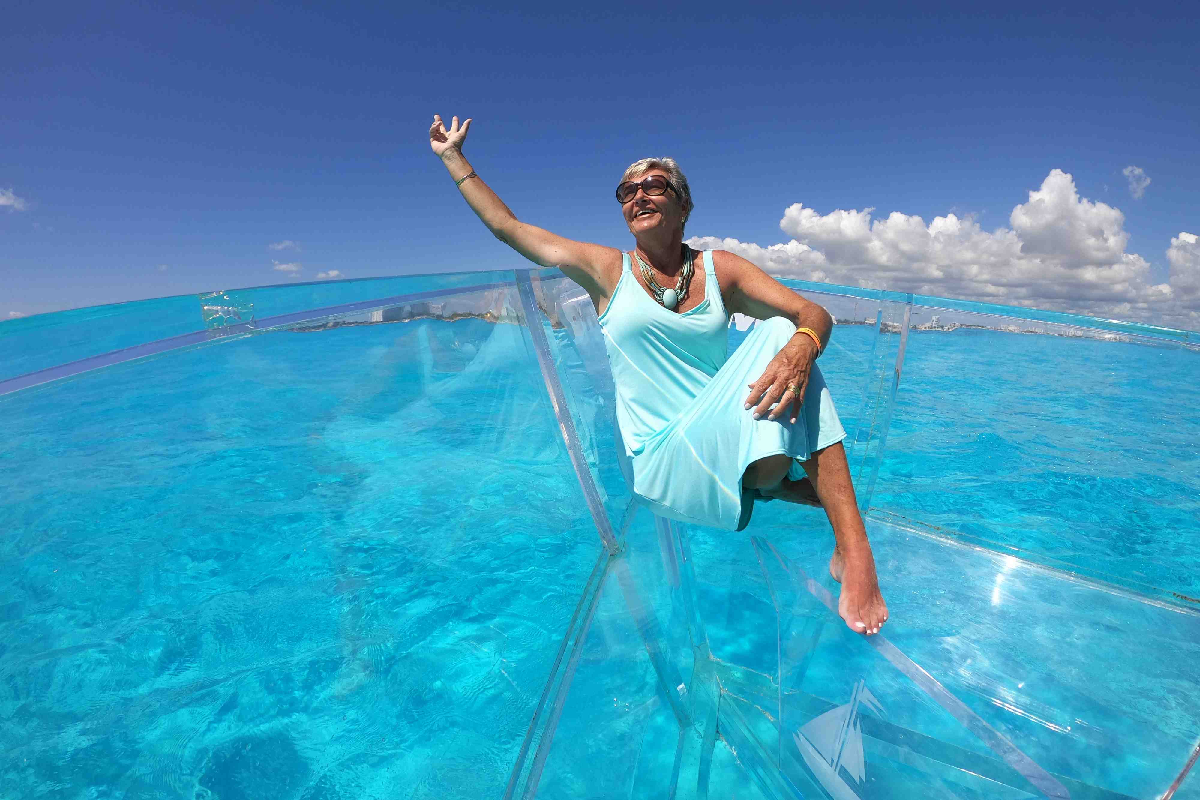 México Travel Solutions Clear Boat In Cancun 