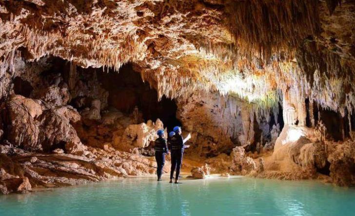 Río Secreto and Tulum Para Nacionales tour