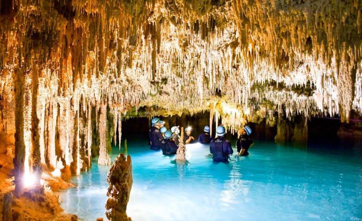 Río Secreto Plus Para Nacionales tour