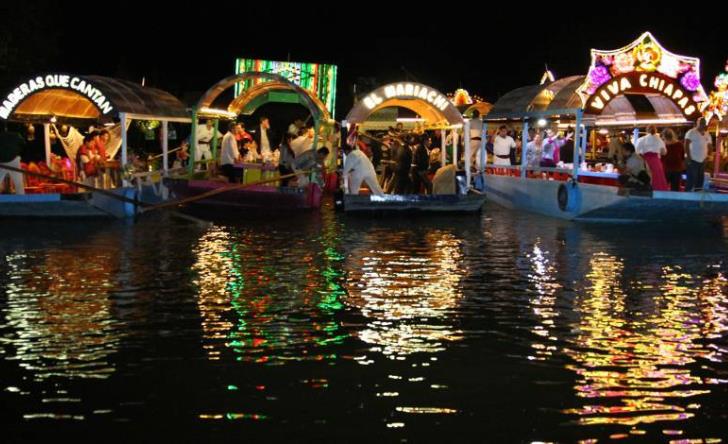 xochimilco tour nocturno