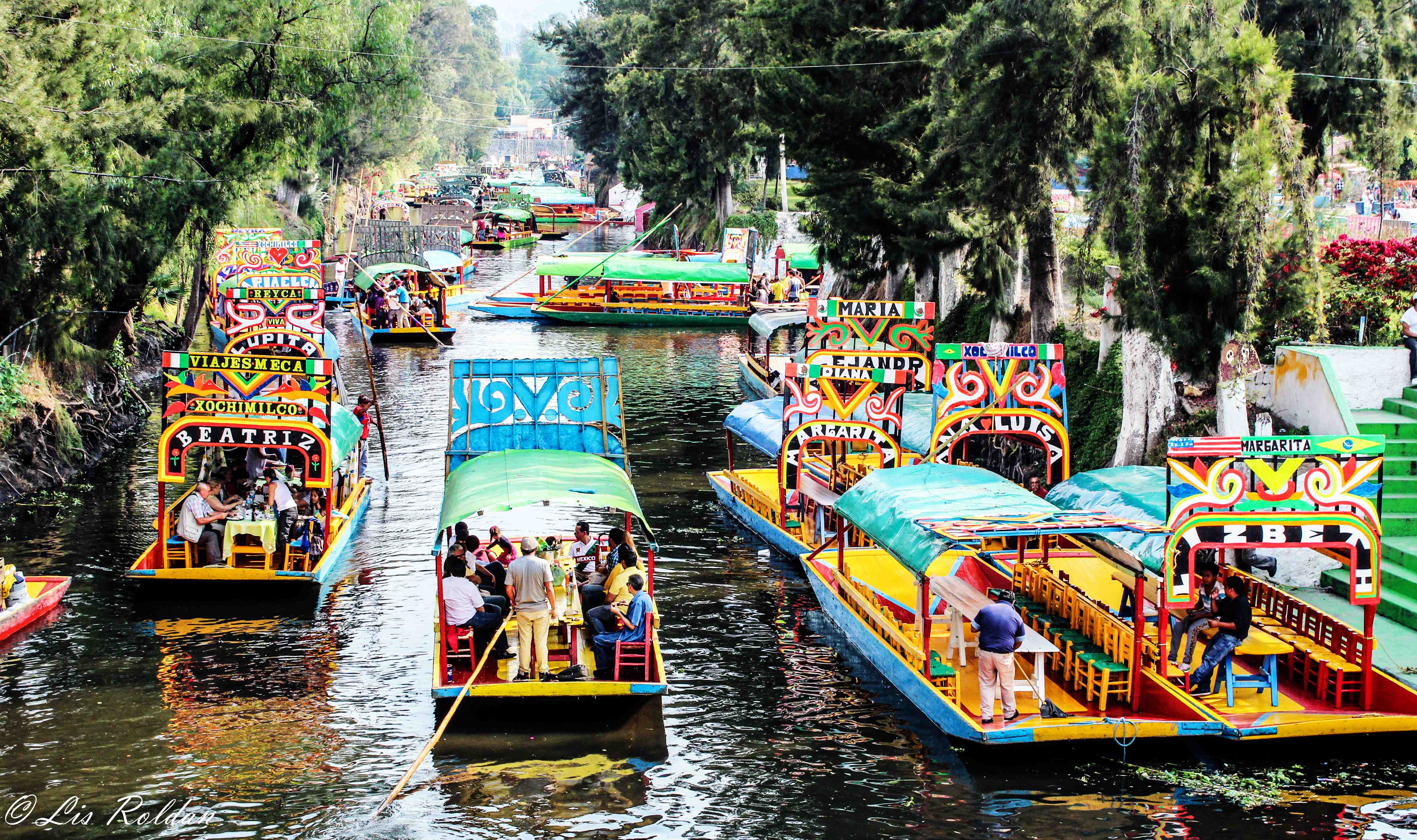xochimilco tour mexico city